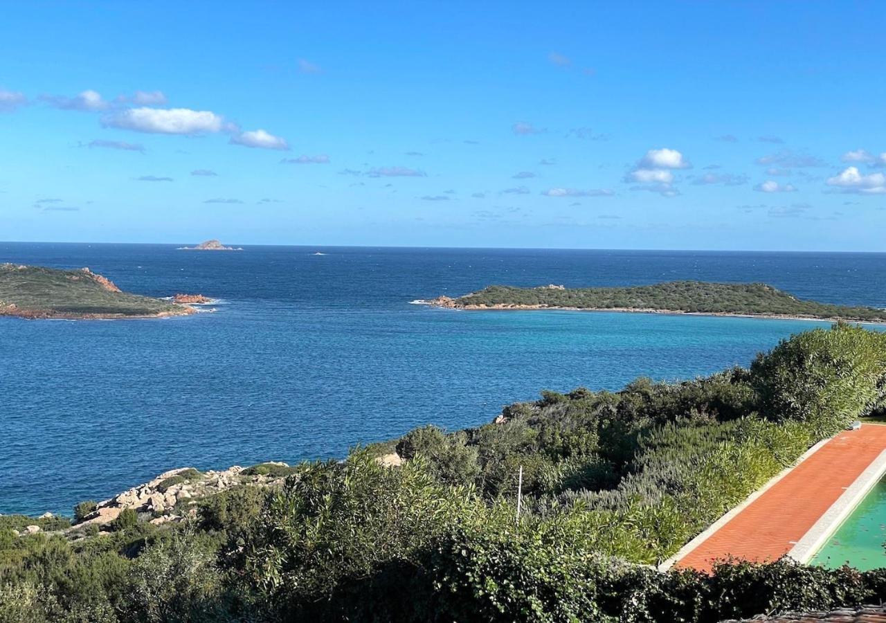 شقة San Teodoro Punta Est Delizioso Monolocale Vista Mare المظهر الخارجي الصورة